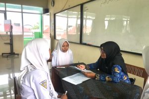 Tingkatkan Ilmu dan Ketawadhu’an: Ujian Tahasus MAN 2 Jombang Dimulai